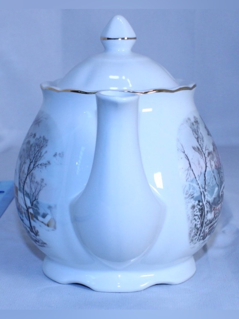 Vintage Porcelain 1977 Avon Currier & Ives “The Old Grist Mill” Teapot - Picture 2 of 13